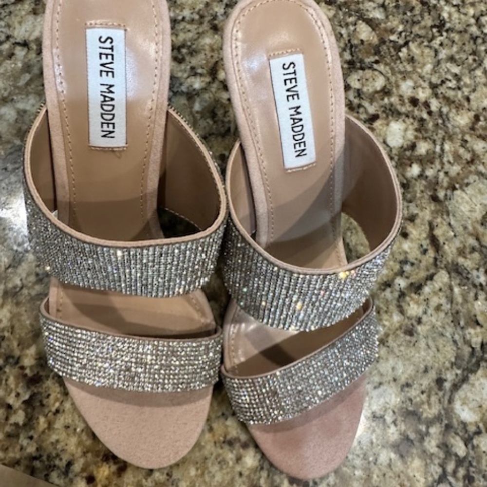 Steve Madden Rhinestone heels - Picture 4 of 9